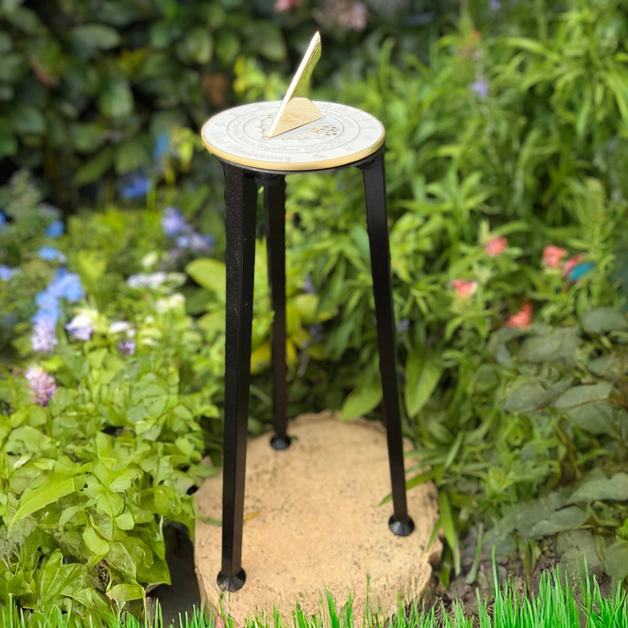 Pearl 30th Anniversary Sundial Gift - The Metal Foundry