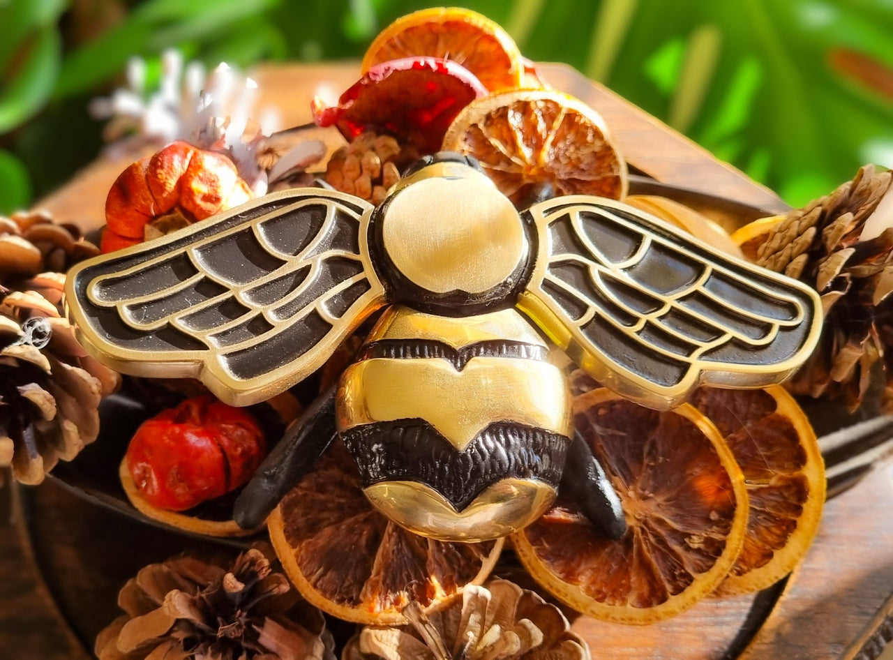 Bumble Bee Door Knocker - The Metal Foundry