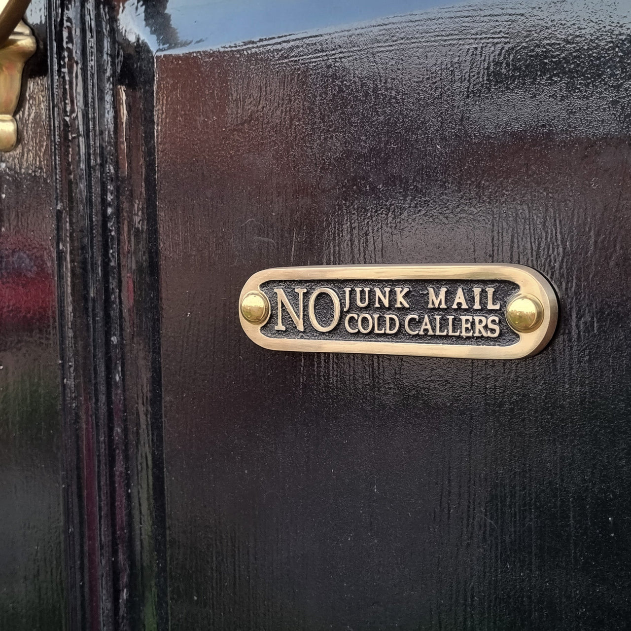 'No Junk Mail, No Cold Callers' Door Sign - The Metal Foundry