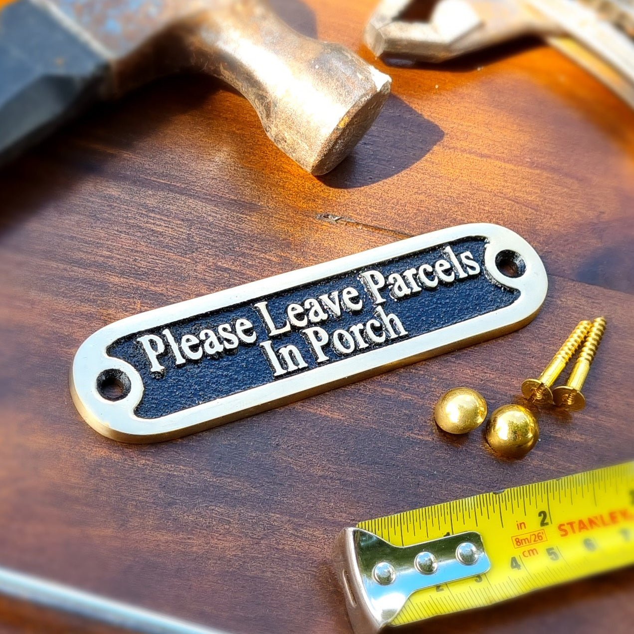 'Please Leave Parcels In Porch' Sign - The Metal Foundry